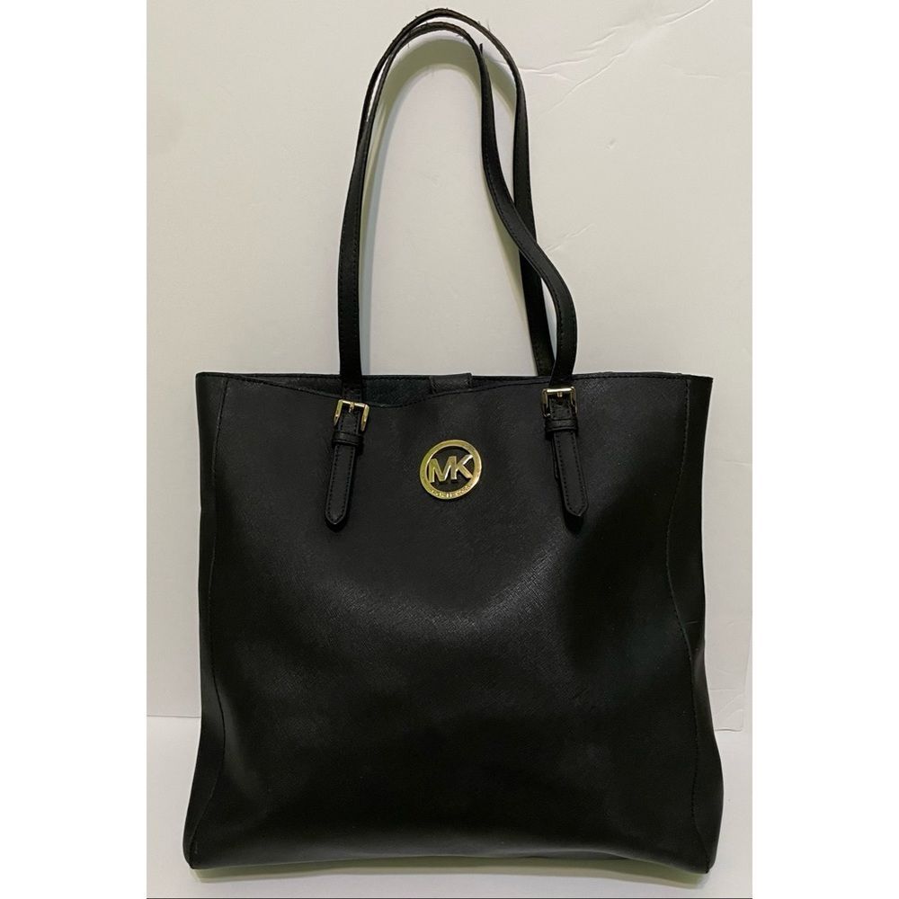 Michael Kors Saffiano Leather Shoulder Bag Tote